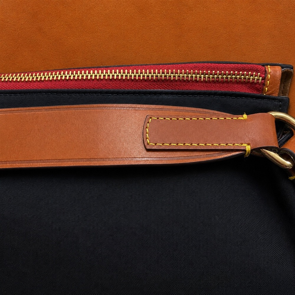 Dooney & Bourke Black Nylon Tan Leather Trim Gold Shoulder Bag Purse Pockets - Picture 8 of 16
